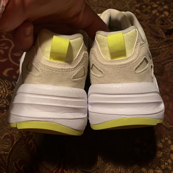 Adidas ZX 22 Boost - Picture 6 of 8